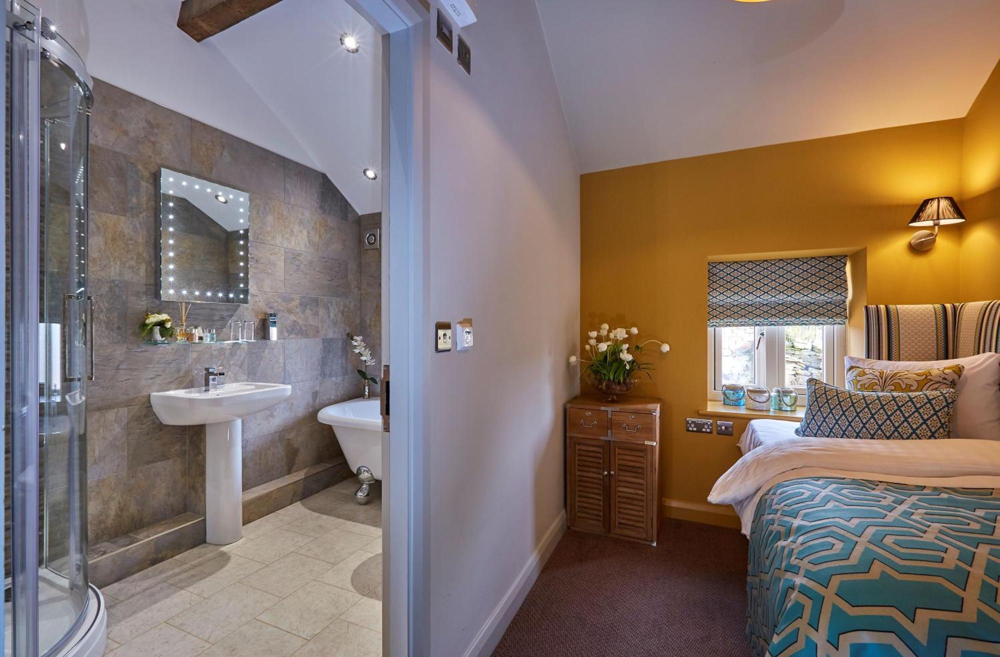 Hotel The White Hart At Lydgate Oldham Esterno foto
